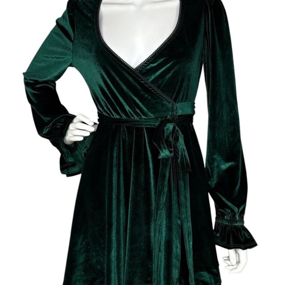 Dolls Kill Dark Green Velvet Long Sleeve Dress